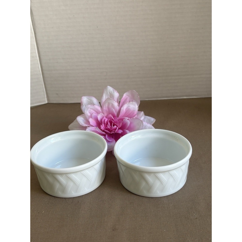 Limoges Philippe Deshoulieres Set Of 2 Ramekins Lattice Pattern White Porcelain
